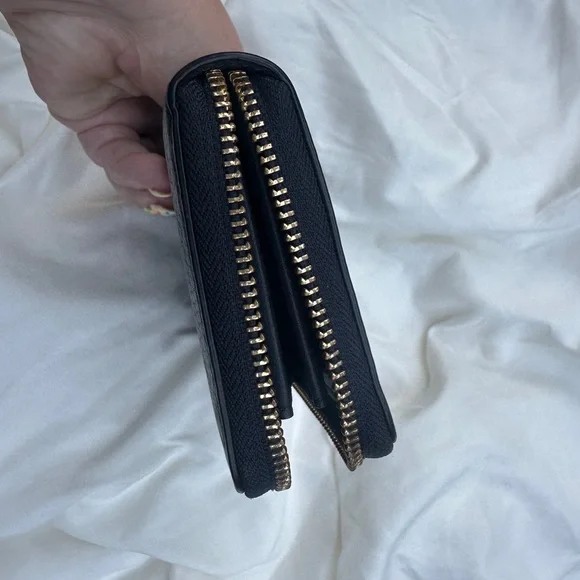 Coach Navy Leather Zip Wallet - Picture 6 of 6